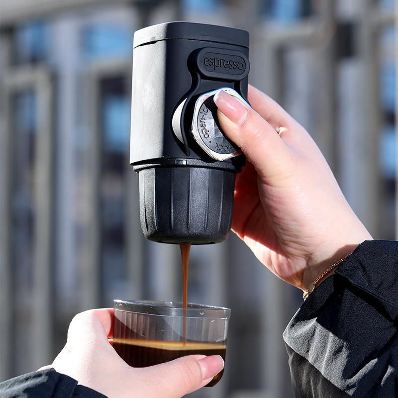 Portable Handheld Espresso Maker - Detail View 2